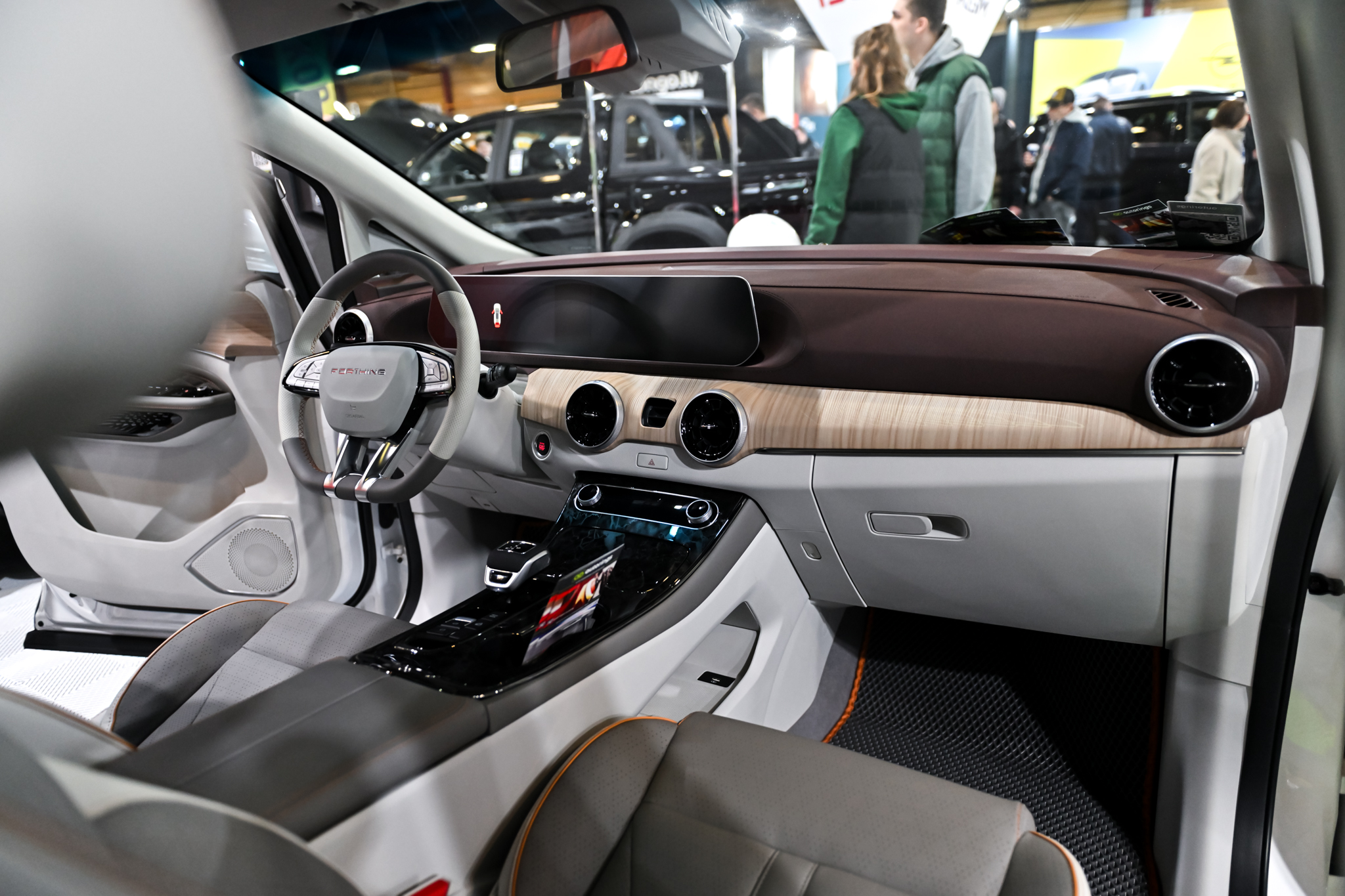 FORTHING 4 interjers Auto Rings izstādē Auto 2024